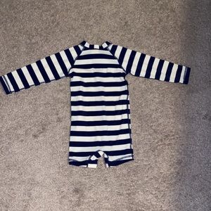 EUC Hanna Andersson 18-24 Rash Guard Suit